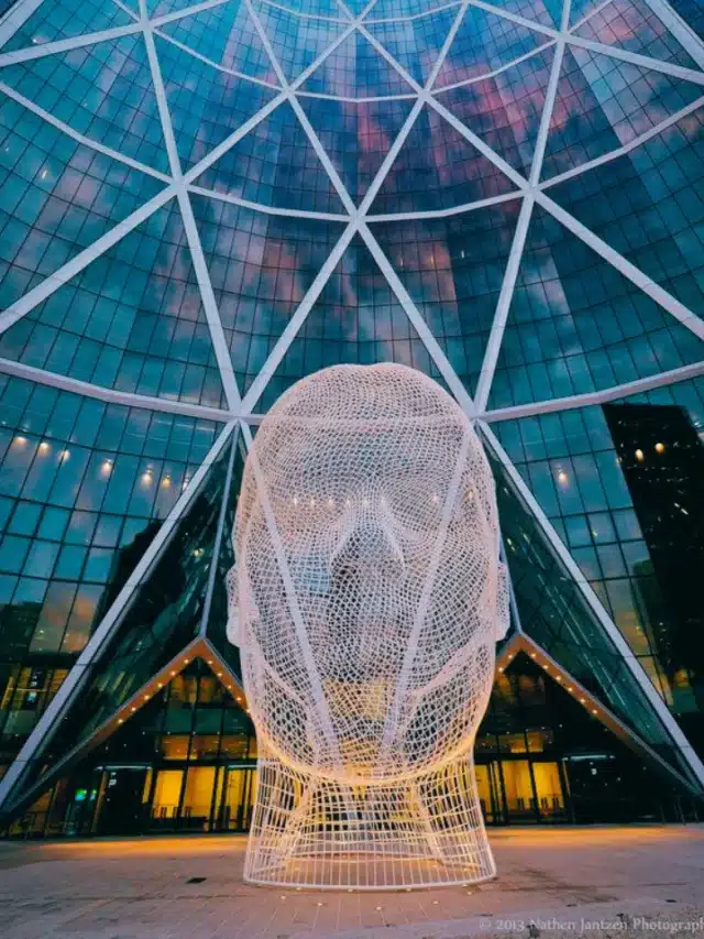 tourist places in calgary canada